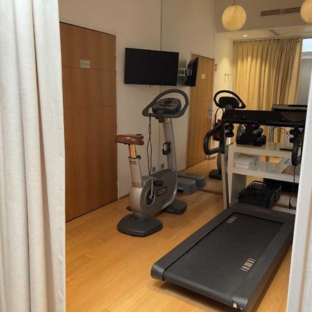 Hotel Le Six Париж Екстер'єр фото