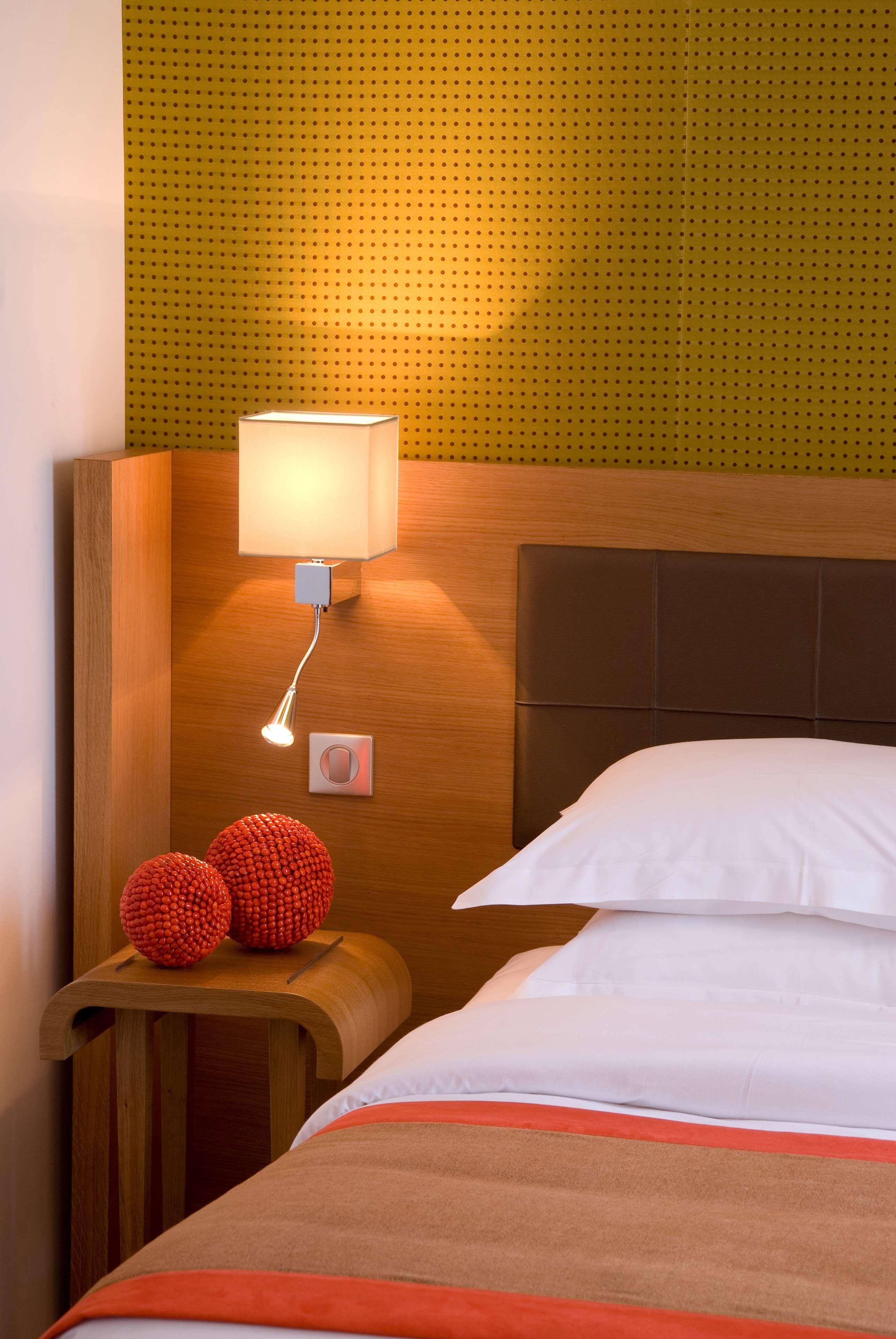 Hotel Le Six Париж Екстер'єр фото