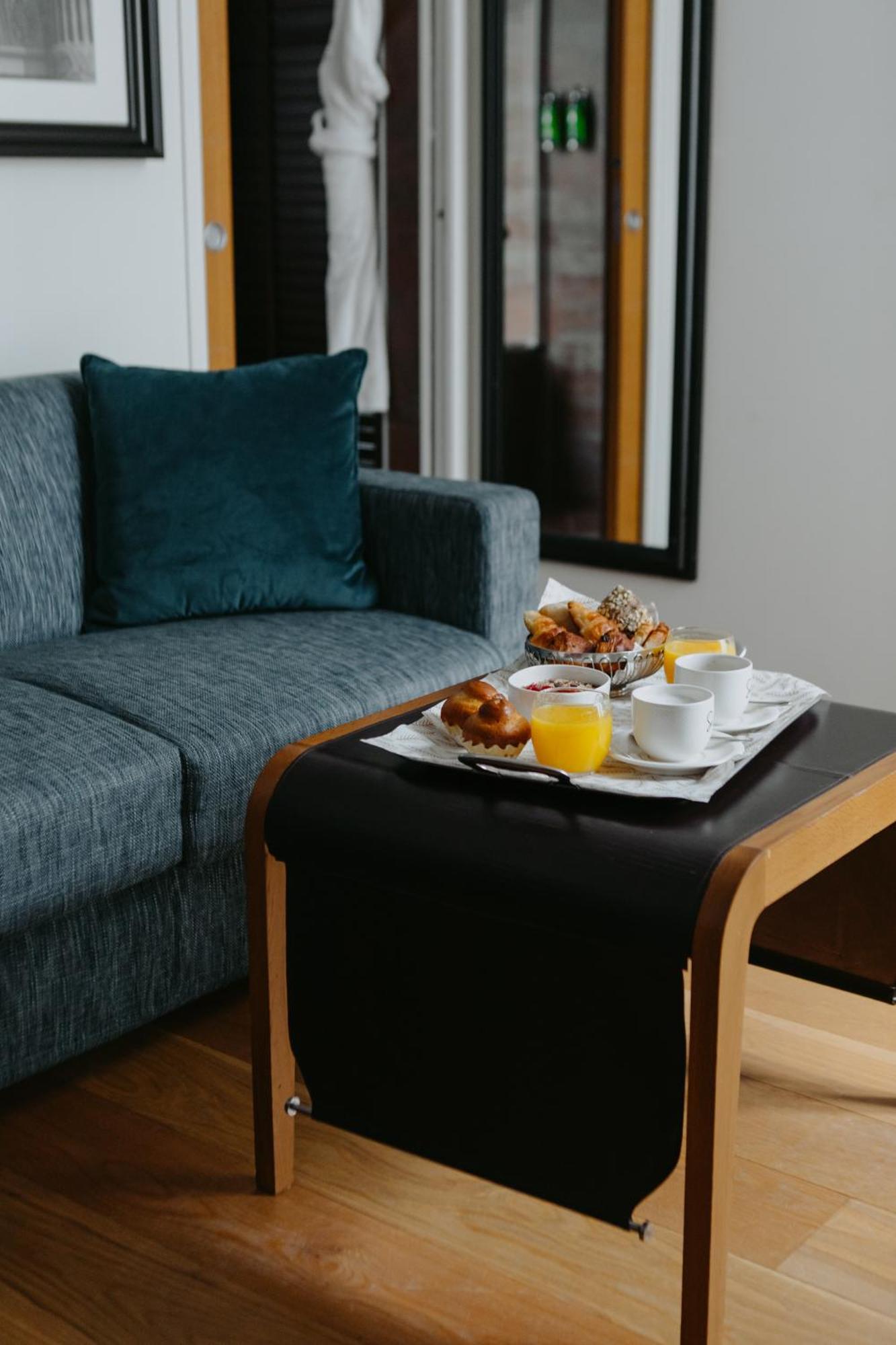 Hotel Le Six Париж Екстер'єр фото